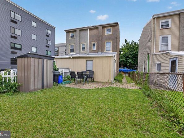444 Lemonte Street, Philadelphia PA 19128