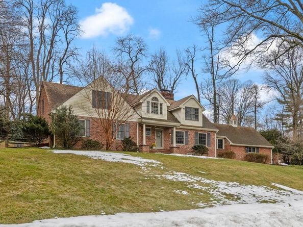 152 Hunters Lane, Devon PA 19333