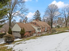 152 Hunters Lane, Devon PA 19333