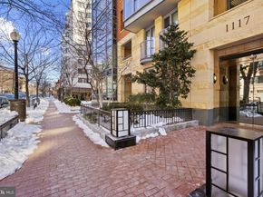 1117 10TH Street NW 302, Washington DC 20001