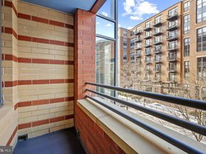 1117 10TH Street NW 302, Washington DC 20001
