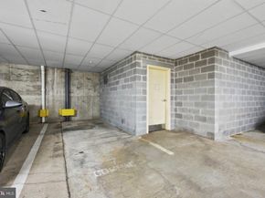 1117 10TH Street NW 302, Washington DC 20001