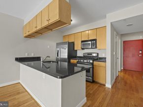 1117 10TH Street NW 302, Washington DC 20001