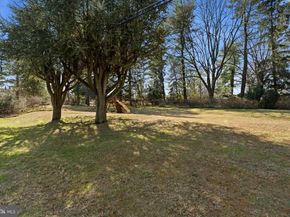 420 Fawn Hill Lane, Penn Valley PA 19072