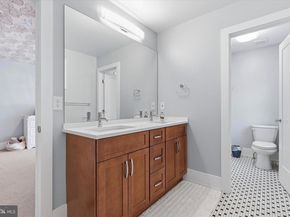 420 Fawn Hill Lane, Penn Valley PA 19072