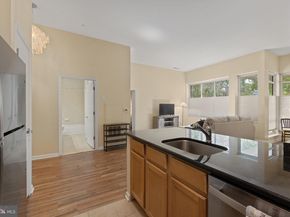 355 I Street SW S104, Washington DC 20024