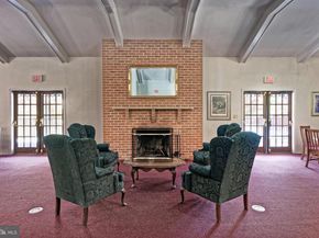 7640 Tremayne 202, Mclean VA 22102