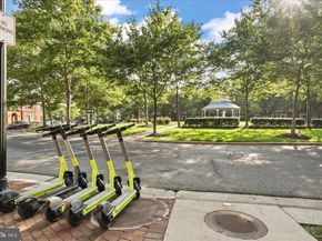 234 Murtha Street, Alexandria VA 22304