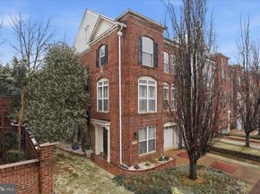 234 Murtha Street, Alexandria VA 22304