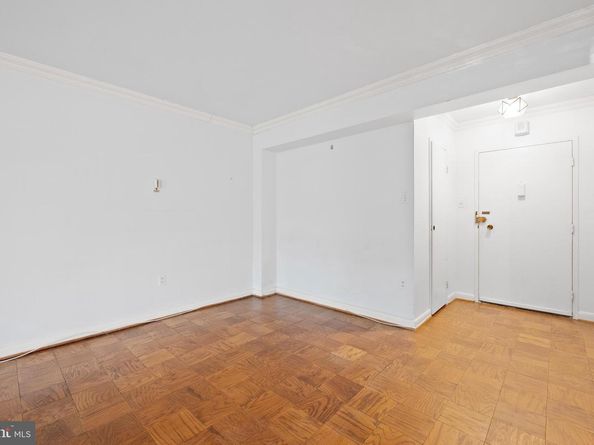 4201 Cathedral Avenue NW 111E, Washington DC 20016