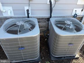 7405 Storm Court, Falls Church VA 22043