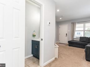 410 Avenue D, Horsham PA 19044