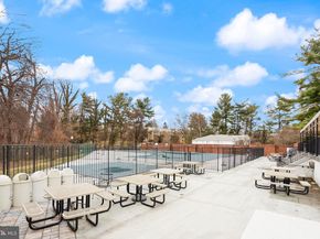 7651 Tremayne Place 211, Mclean VA 22102