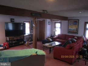 5800 Griscomb Drive, Bensalem PA 19020