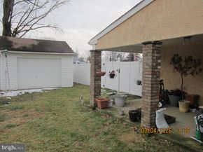 5800 Griscomb Drive, Bensalem PA 19020