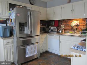 5800 Griscomb Drive, Bensalem PA 19020