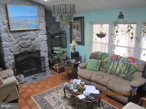 5800 Griscomb Drive, Bensalem PA 19020