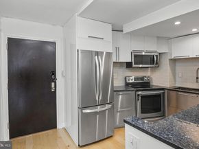 3 Washington Circle NW 603, Washington DC 20037