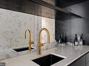6811 Wemberly Way, Mclean VA 22101