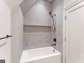6811 Wemberly Way, Mclean VA 22101