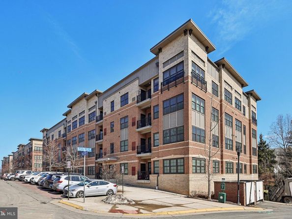 2907 Bleeker Street 3206, Fairfax VA 22031