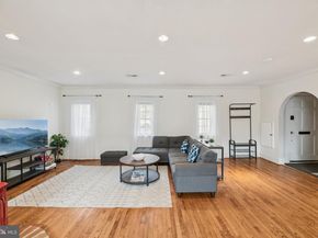 10 Irving Court, Alexandria VA 22314