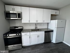 3900 Ford Road 14L, Philadelphia PA 19131