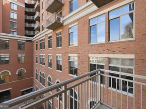 1205 N Garfield Street 411, Arlington VA 22201