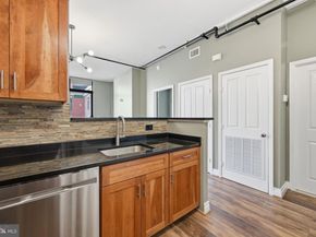 1205 N Garfield Street 411, Arlington VA 22201