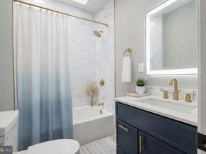 726 Mountain Street, Philadelphia PA 19148