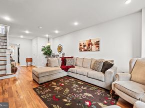 2033 Hope Street, Philadelphia PA 19122