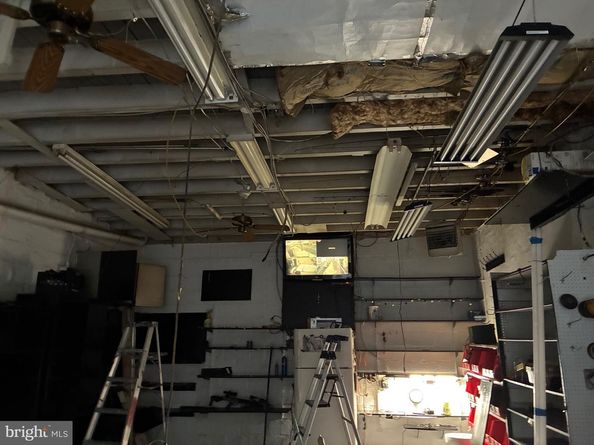 2629 E Hagert Street, Philadelphia PA 19125