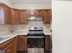 914 Savannah Street SE, Washington DC 20032