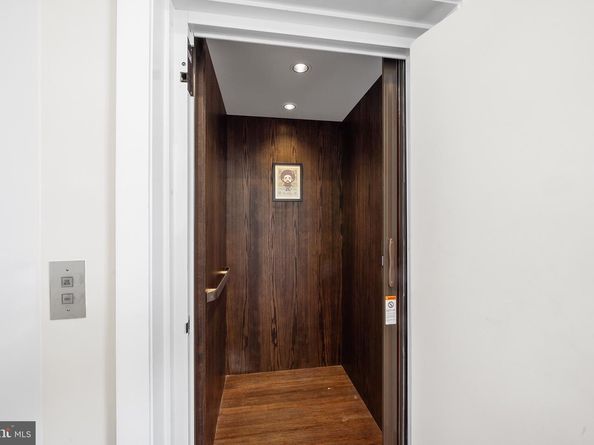 1102 N 2nd Street C, Philadelphia PA 19123