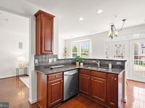 2482 Curie Court 10, Herndon VA 20171