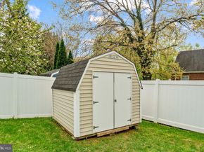 7139 Parkview Avenue, Falls Church VA 22042