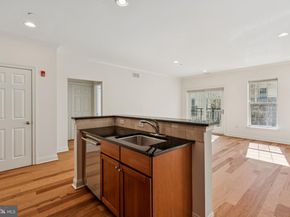 500 Admirals Way 231, Philadelphia PA 19146