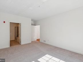 500 Admirals Way 231, Philadelphia PA 19146