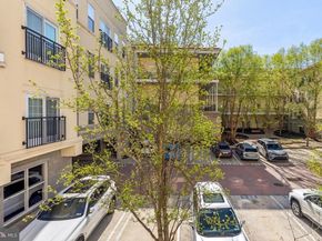 500 Admirals Way 231, Philadelphia PA 19146
