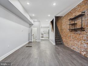 654 N 36TH Street, Philadelphia PA 19104