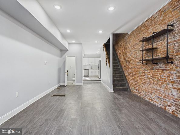 654 N 36TH Street, Philadelphia PA 19104