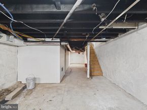 654 N 36TH Street, Philadelphia PA 19104