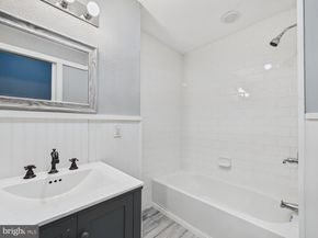 654 N 36TH Street, Philadelphia PA 19104