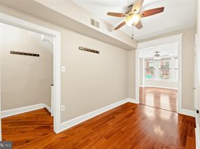 212 Fairmount Avenue, Philadelphia PA 19123