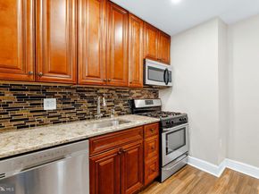212 Fairmount Avenue, Philadelphia PA 19123