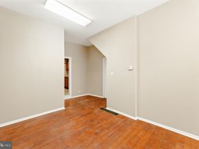 212 Fairmount Avenue, Philadelphia PA 19123