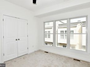 538 Regent Place NE, Washington DC 20017