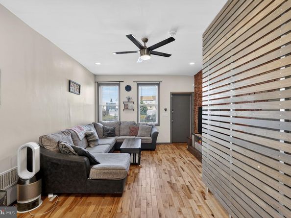 3607 Salmon Street, Philadelphia PA 19134