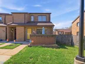 3162 Apple Road NE 18, Washington DC 20018