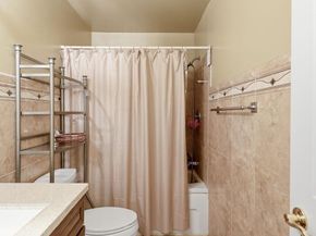 3162 Apple Road NE 18, Washington DC 20018